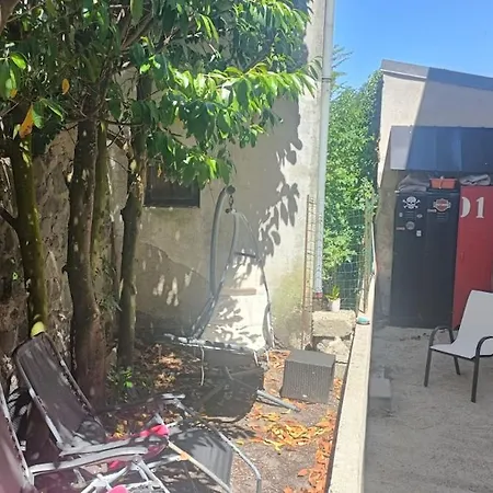 Maison De A *
